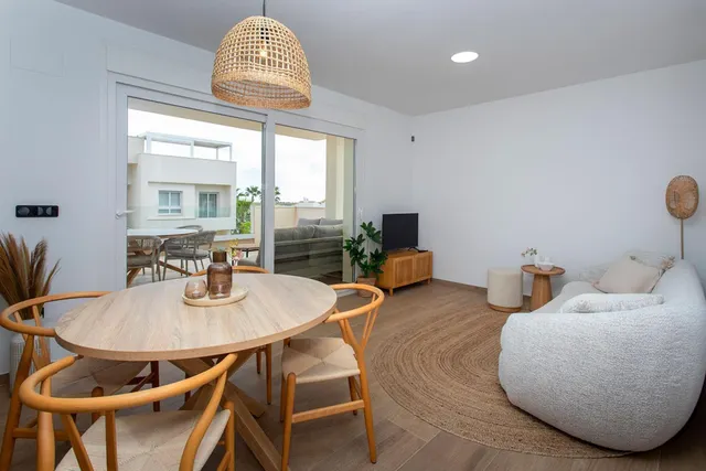 GRAN APARTAMENTO EN ALGORFA: 2 HAB, 2 BAÑO — 8