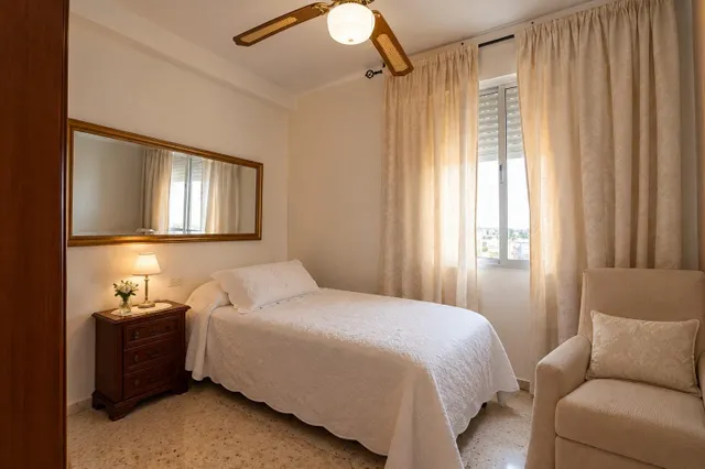 VENTA DE LA NUDA PROPIEDAD, PISO DE 4 DORMITORIOS — 10
