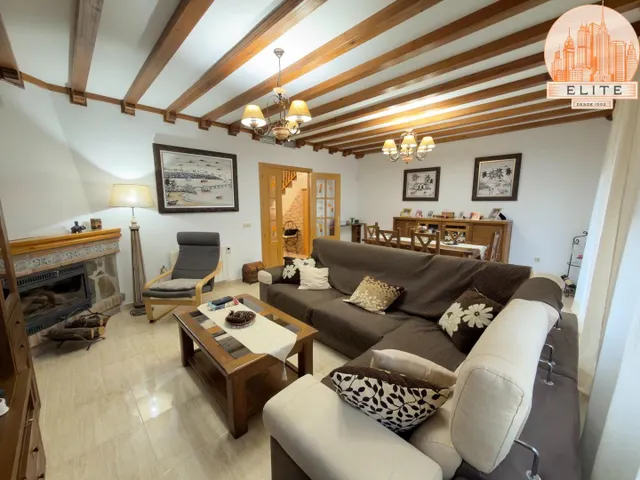 Chalet adosado con jardin ! — 21