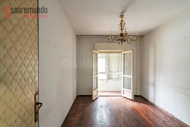 Piso en el centro de Santander con ascensor - foto 4