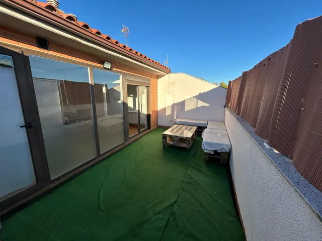 VENTA ÁTICO JUNTO CARRETERA LEDESMA - foto 3
