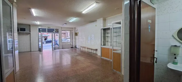 SE VENDE LOCAL COMERCIAL EN ELCHE — 2