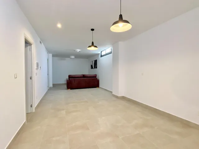 CHALET DE LUJO CON PISCINA, VISTAS AL MAR Y SOLÁRIUM PRIVADO — 25