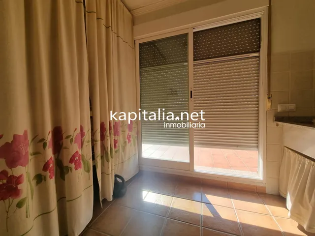 Chalet a la venta en Ontinyent. — 22