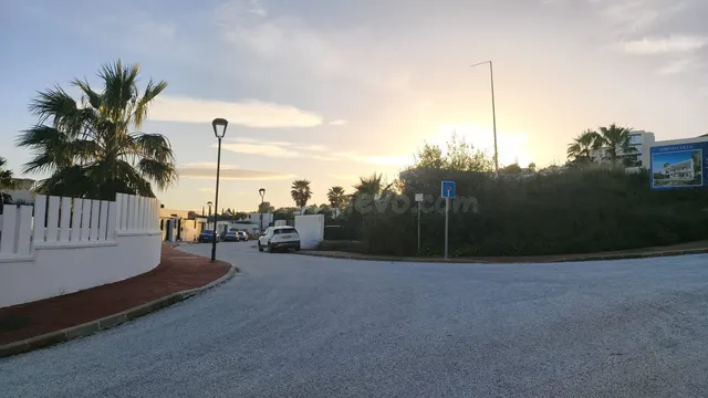 Parcela 890m² en venta - Riviera del sol — 3