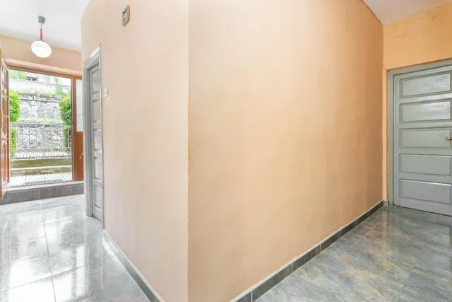 PISO BAJO + SEMI-SÓTANO EN VENTA EN CASORVIDA (LENA) — 27