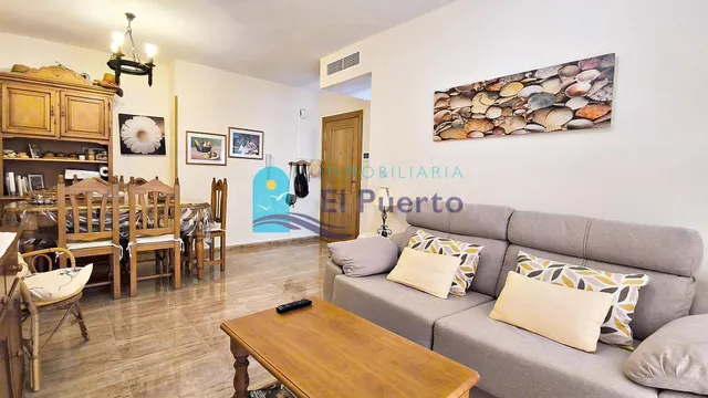 APARTAMENTO CÉNTRICO CON TERRAZA Y PARKING A 400 METROS DE L - foto 2