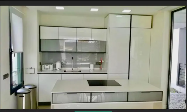 Villa 4 habitaciones 300m² en alquiler - Costa Del Sol — 12