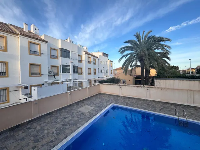 Piso bajo en Cabo de Palos temporal — 2