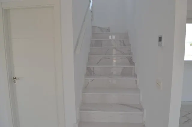 VILLAS DE OBRA NUEVA EN PINOSO — 29