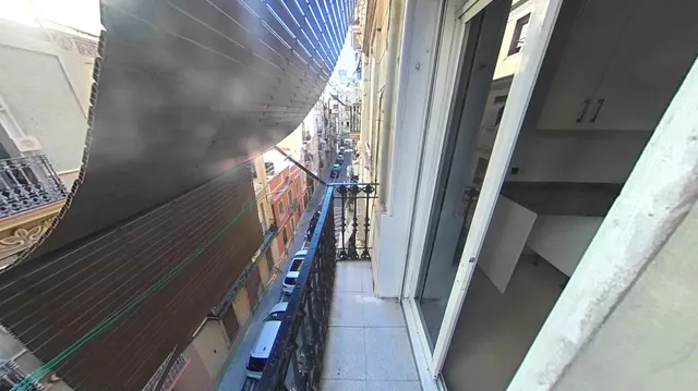 Piso en venta en Calle dels Magatzems — 6