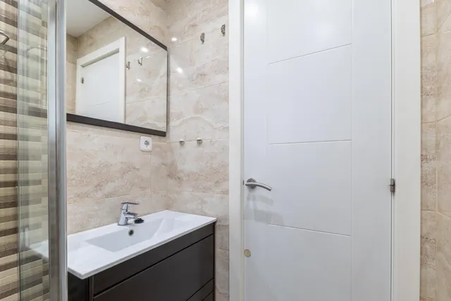 PISO DE TRES habitaciones GUINDALERA — 31