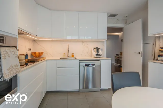 CHALET ADOSADO EN TORRELODONES — 21