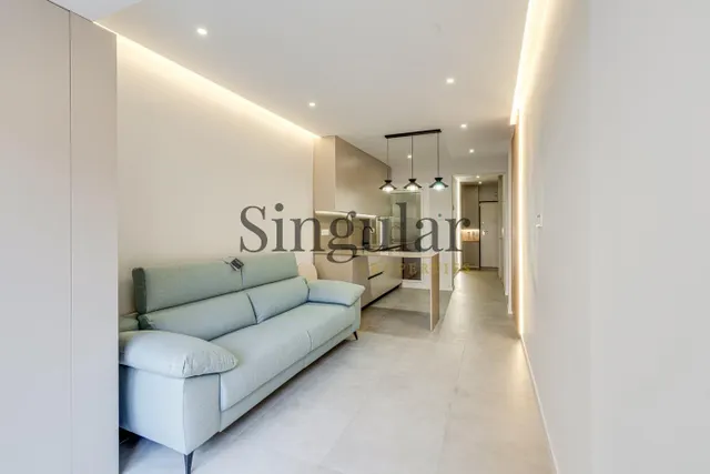 ¡JOYA EN POBLE-SEC! Loft de 32m2 totalmente reformado con terraza, a 1 minuto de Paral·lel y Sala Apolo — 9