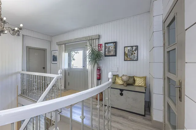 Chalet 12 habitaciones 500m² en venta - Marbella — 50