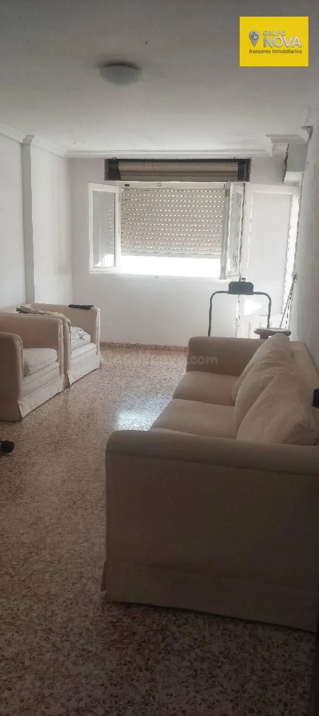 Amplio Apartamento en Tavernes de la Valldigna - Ideal para  - foto 4