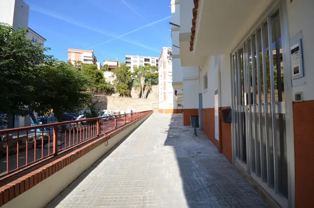 Piso reformado con terraza y vistas al mar junto a la estación de tren de Tarragona — 6