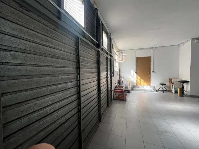 Local apto para diversos usos, garaje, almacén, comercio, cerca del Passeig Verdaguer por 79.000 Eur — 14