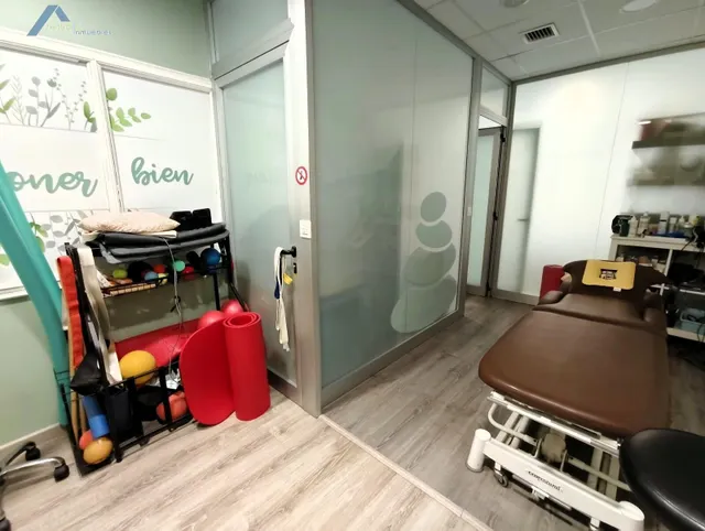 Local comercial 3 habitaciones 43m² en alquiler - Gran Via — 10