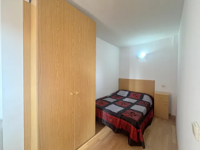 Amplio piso con 3 dormitorios, terraza y excelentes vistas en Las Navas del Marqués — 23