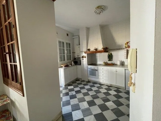 CASA EN EL CENTRO DE SANLUCAR — 9