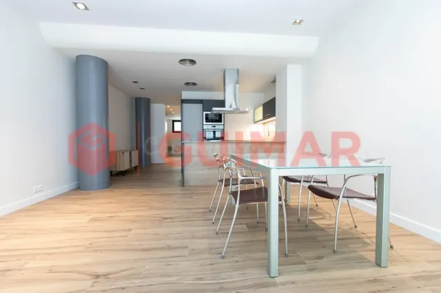 ESTUDIO REFORMADO EN SARRIA - foto 4