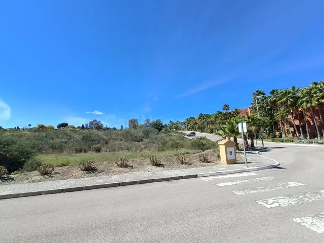 Parcela 44618m² en venta - Marbella - foto 2