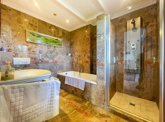Chalet 7 habitaciones 958m² en venta - Marbella — 22