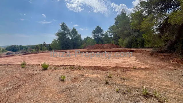 VENTA - Terreno con licencia cerca de San Rafael — 15