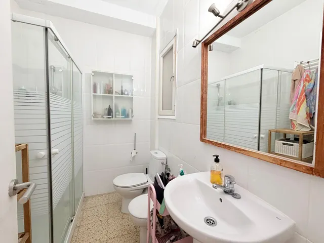 EXCLUSIVA VIVIENDA CON TERRAZA Y ESPECTACULARES VISTAS EN LA ZONA ALTA DE BARCELONA — 32