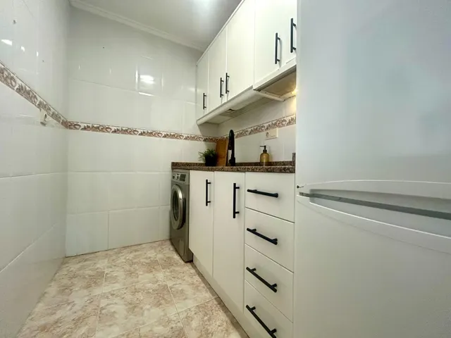 Apartamento reformado en Torrevieja — 17