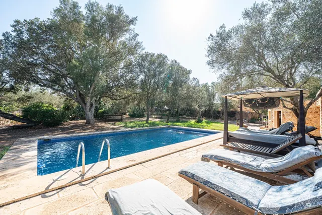 Villa de campo con piscina privada y casa de invitados . — 31