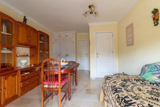 Oportunidad única de vivir junto al mar en una ubicación inmejorable. | CABANILLAS REAL ESTATE — 11