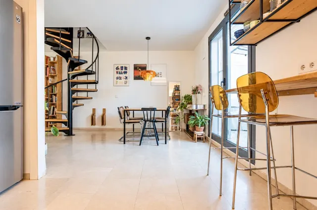 Ático dúplex con terraza con 2 dormitorios en El Pilar — 9