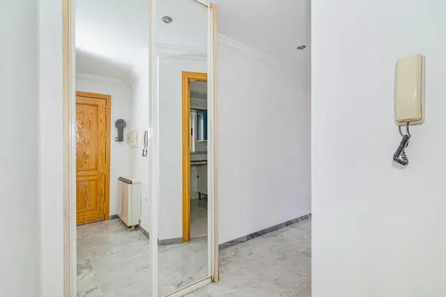 PISO DE 3 habitaciones Y COCHERA EN LA ZUBIA — 18