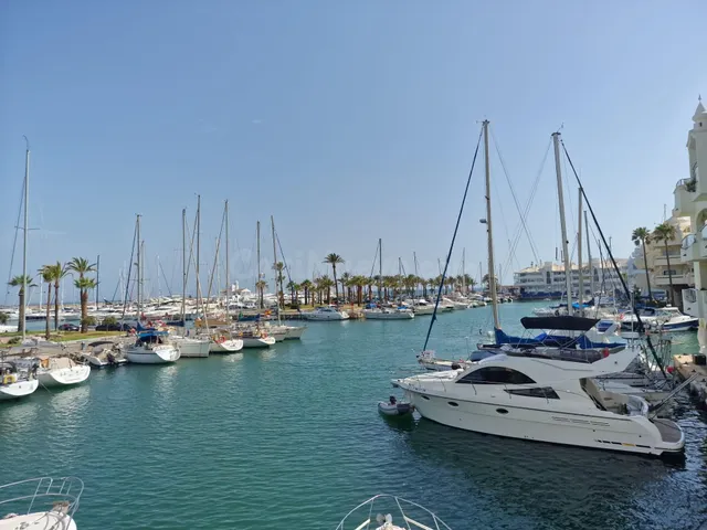 Ático en venta en Benalmadena Costa Puerto Marina - foto 3