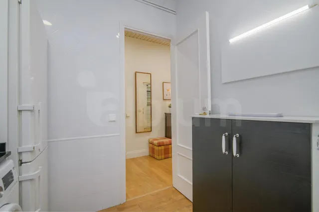Vivienda con balcón y ascensor en pleno corazón del Gòtic — 23