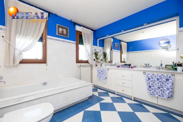 GRAN CASA CON PISCINA EN COLINAS BERMEJAS, MONACHIL — 29
