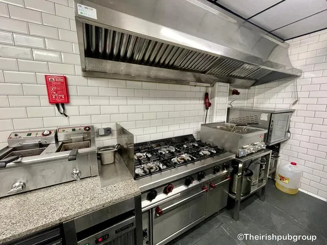 Restaurante PORTOBELLO. VILLAMARTIN PLAZA — 13