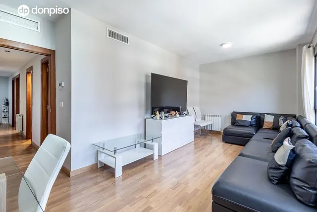 Exclusiva vivienda en Residencial Parque Lagos — 6