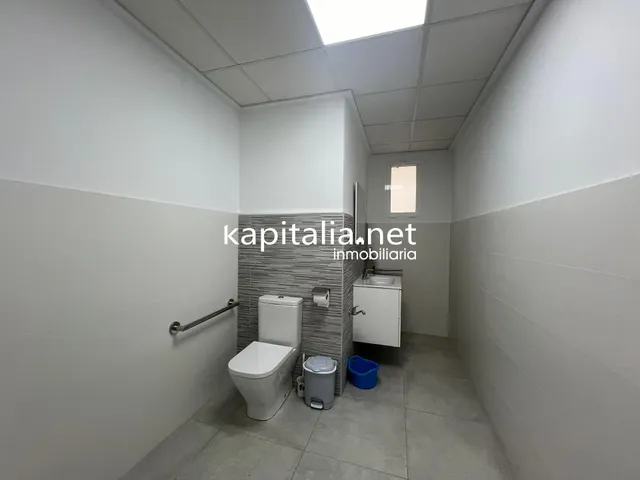 Local a la venta en Ontinyent zona centro — 8