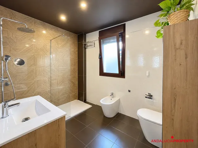 Exclusiva vivienda unifamiliar de 277 m2 junto a Avenida de Cádiz y PTS — 23