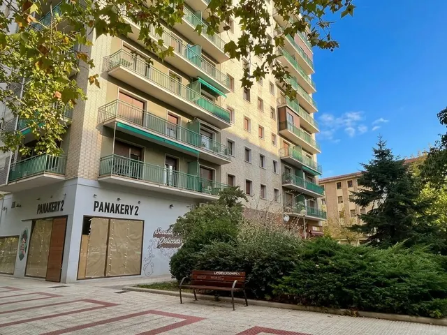 Piso amplio y luminoso con 3 habitaciones y grandes balcones en San Juan — 31