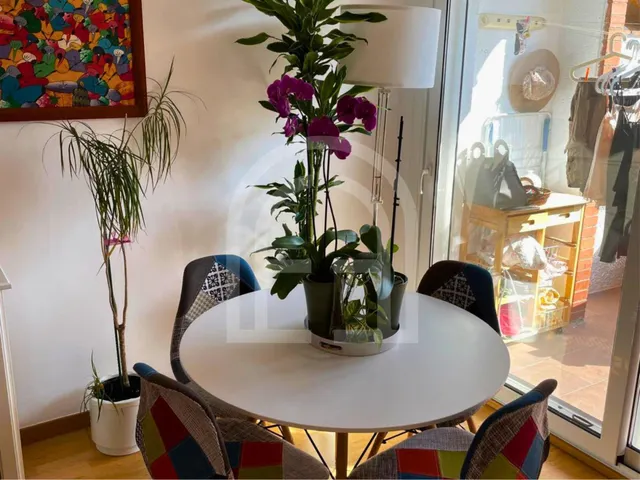 Casa unifamiliar de 180 m2 con jardín, terrazas y garaje en zona centro — 12