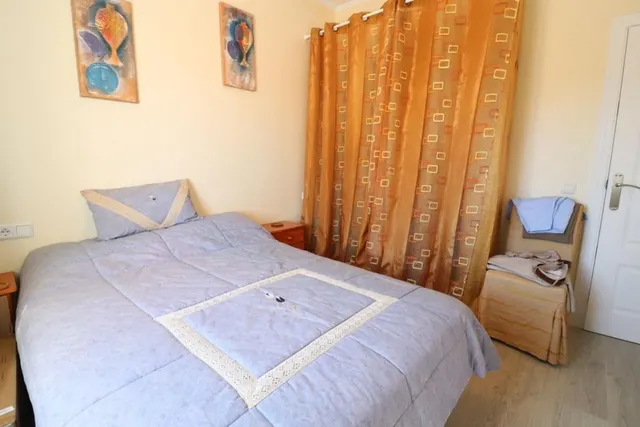 Villa 3 habitaciones 102m² en venta - Pueblo — 18