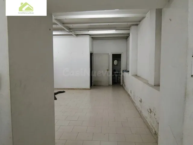 VENTA DE NAVE EN ZONA CABAÑALES - foto 4