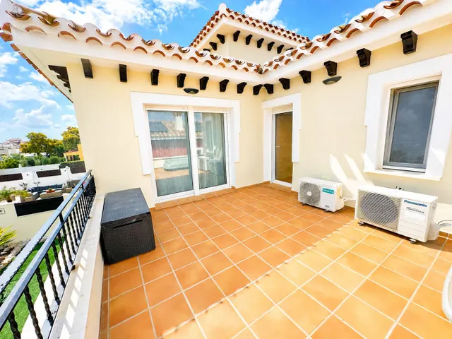 Villa 3 habitaciones en venta - Mar Menor Golf Resort — 38