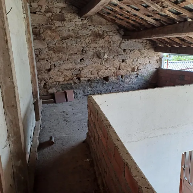 CASA EN VENTA PARA RESTAURAR — 43