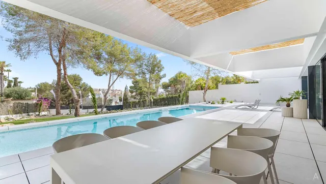 DESCUBRE TU PARAÍSO EN ESPAÑA: VILLA EXCLUSIVA CON VISTAS ES - foto 5
