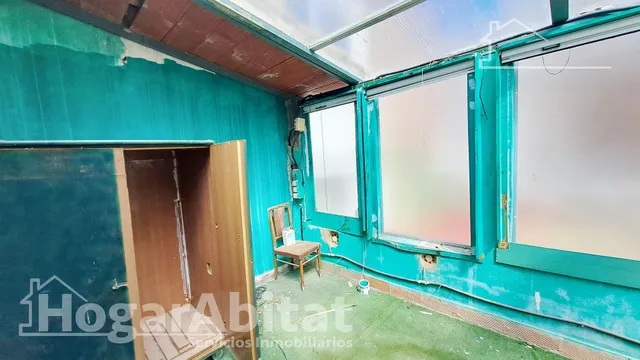 CASA MUY AMPLIA PARA REFORMAR, CON TERRAZA Y TRASTERO — 29